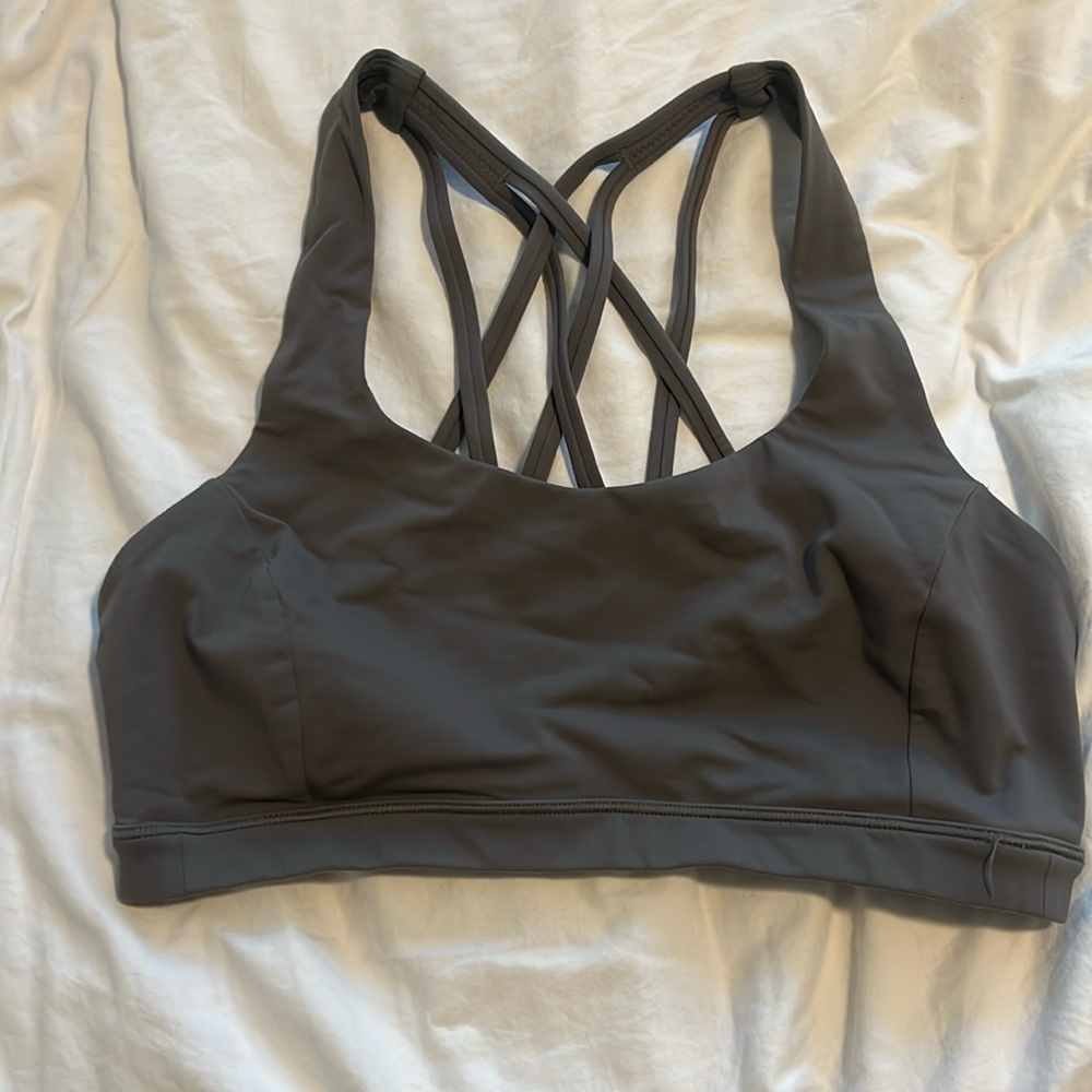 Lululemon Free to be Serene Sports Bra